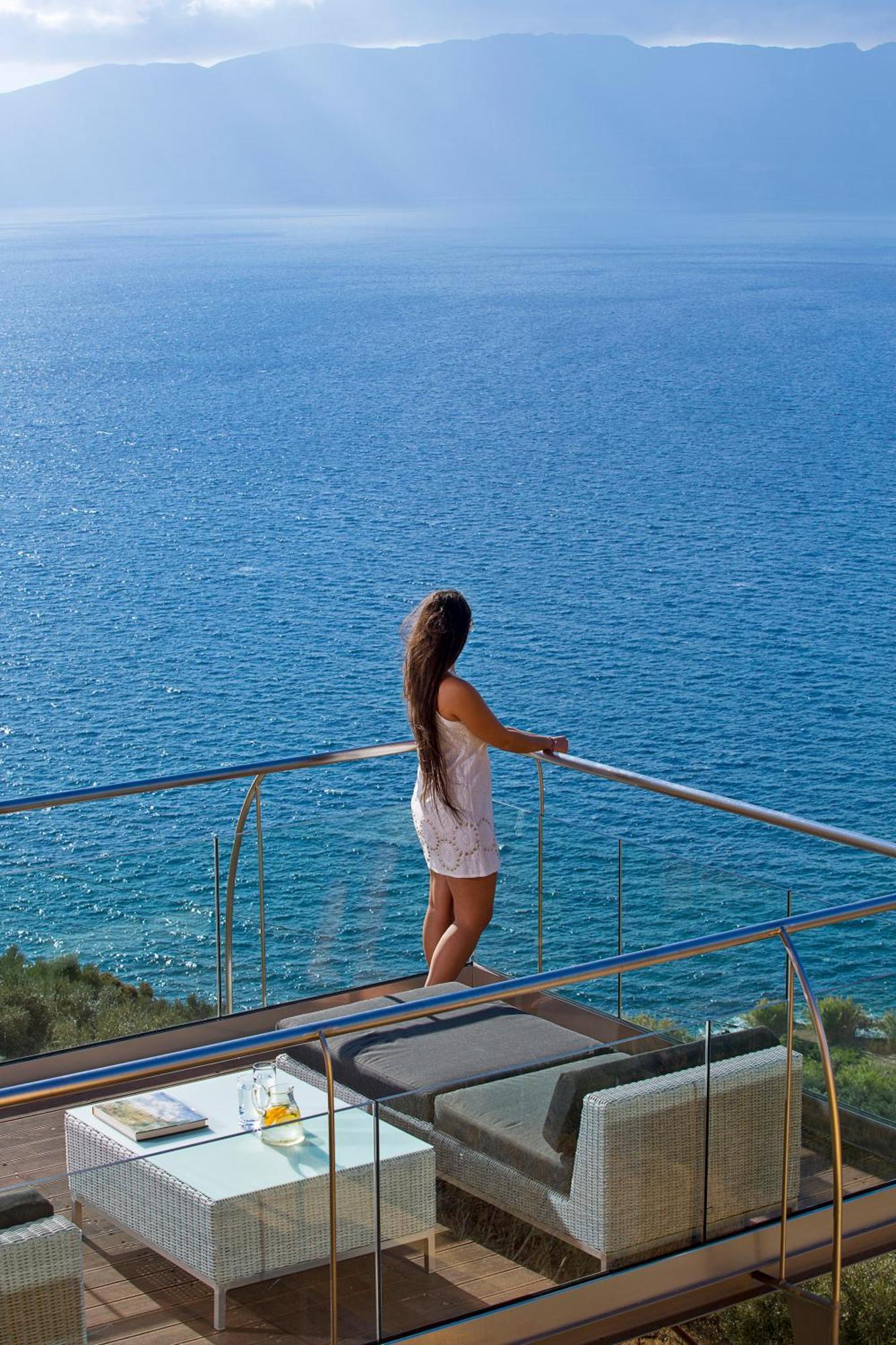 חאניה Beachfront Ravdoucha Epavlis Eleni Villa - Pool, Hot Tub, Gym, Sauna, Private Parking, Wifi מראה חיצוני תמונה