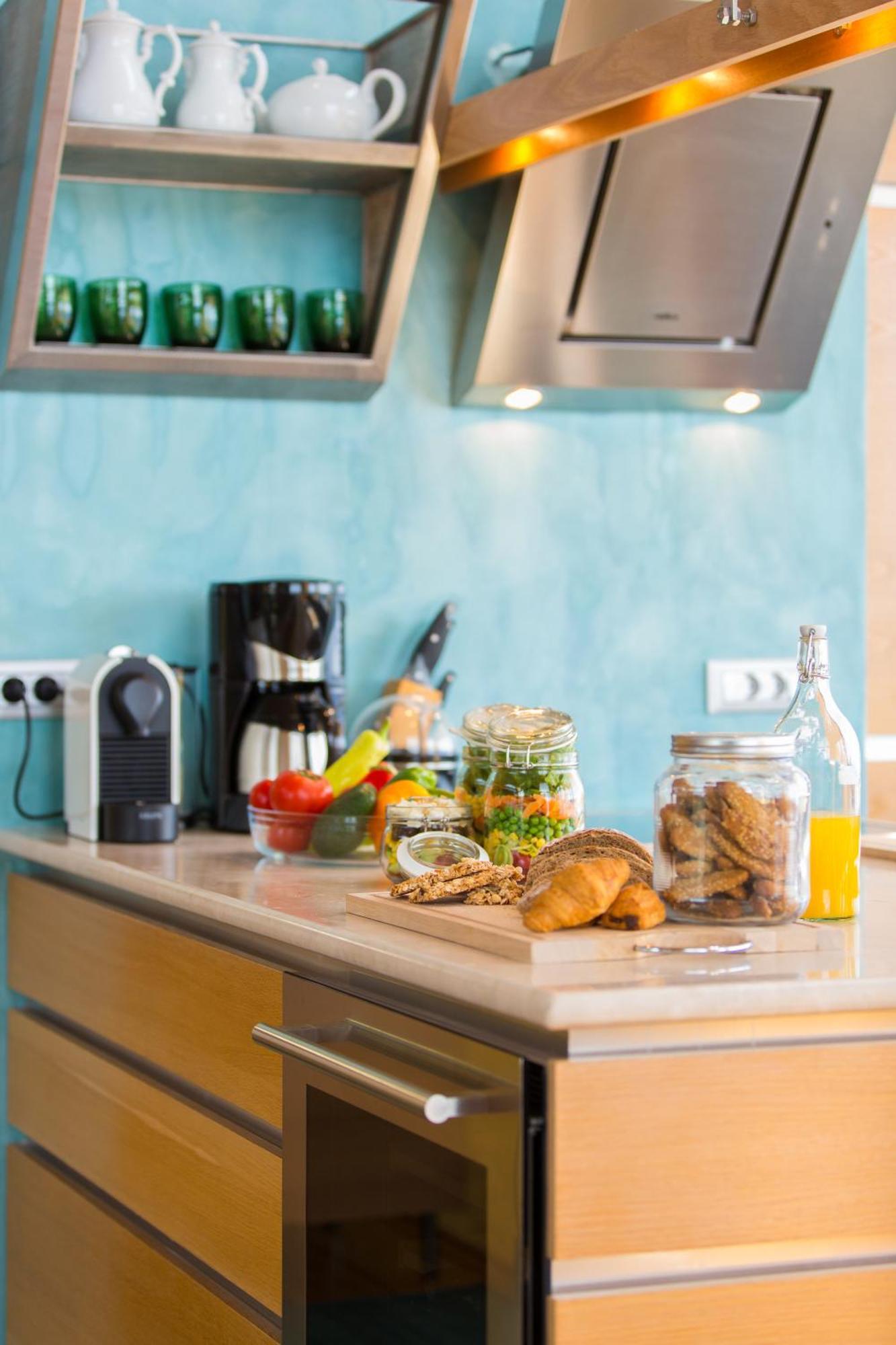 חאניה Beachfront Ravdoucha Epavlis Eleni Villa - Pool, Hot Tub, Gym, Sauna, Private Parking, Wifi מראה חיצוני תמונה