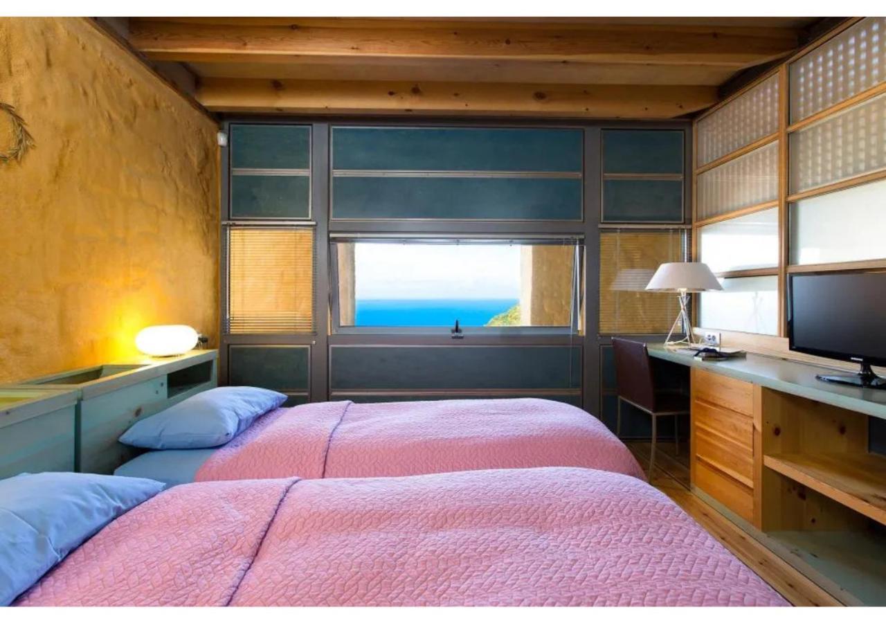 חאניה Beachfront Ravdoucha Epavlis Eleni Villa - Pool, Hot Tub, Gym, Sauna, Private Parking, Wifi מראה חיצוני תמונה